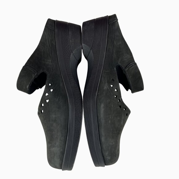 Mephisto Womens 40  Black Suede Mary Jane Clogs Adjust Strap Perforated Pattern - Picture 6 of 12